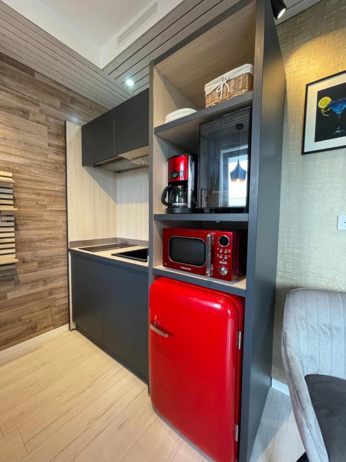 Voyage Cubic Adults Only Lejlighed Sibiu Eksteriør billede
