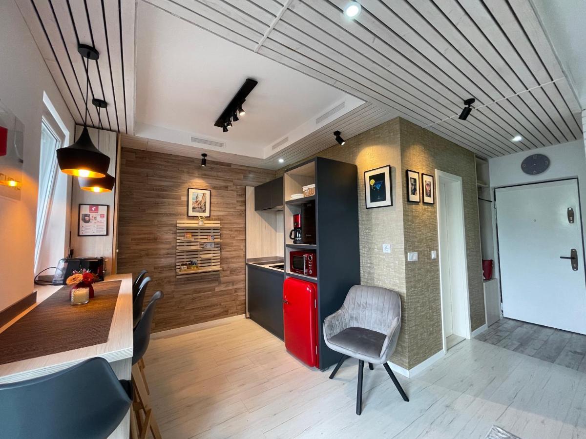 Voyage Cubic Adults Only Lejlighed Sibiu Eksteriør billede