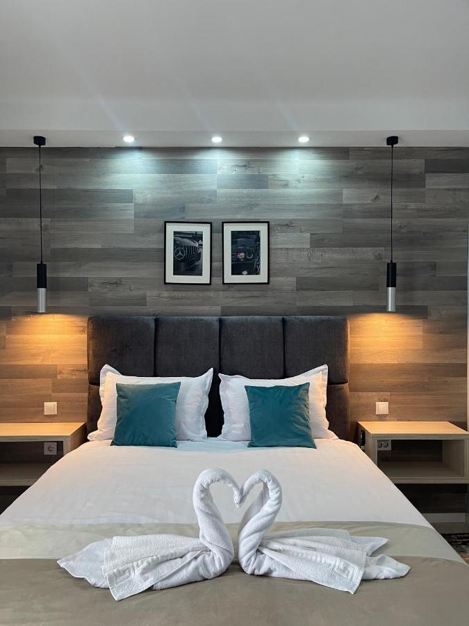 Voyage Cubic Adults Only Lejlighed Sibiu Eksteriør billede