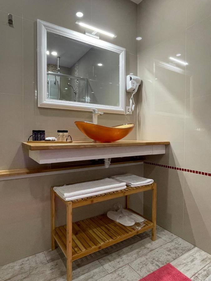 Voyage Cubic Adults Only Lejlighed Sibiu Eksteriør billede