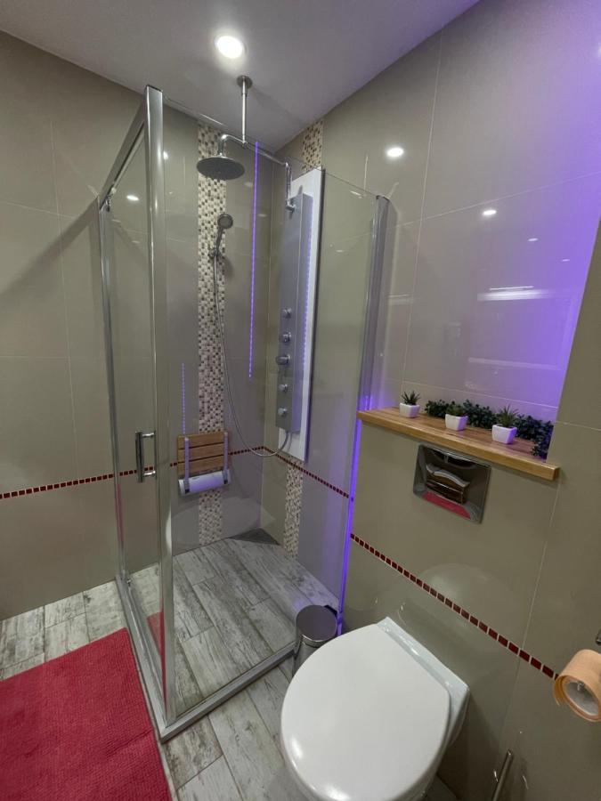 Voyage Cubic Adults Only Lejlighed Sibiu Eksteriør billede